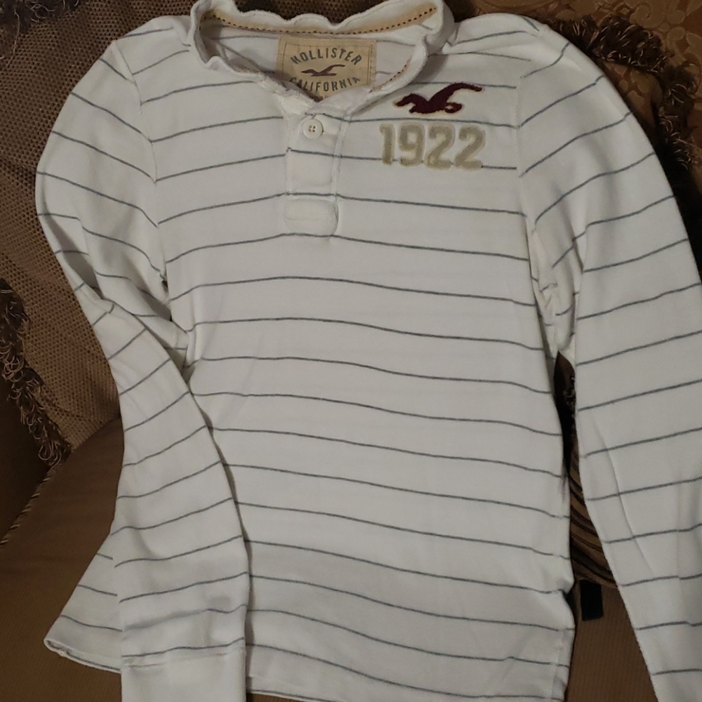 Hollister white with grey stripes